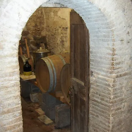 Il Palazzetto Campello sul Clitunno