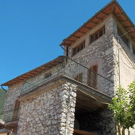 Il Palazzetto Campello sul Clitunno